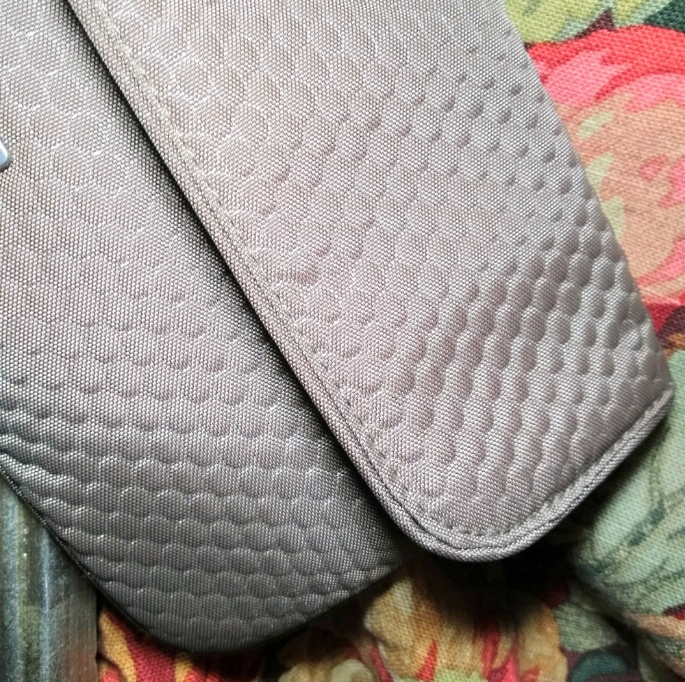 Smooth, Bubble Pattern Wristlet Clutch - image 2